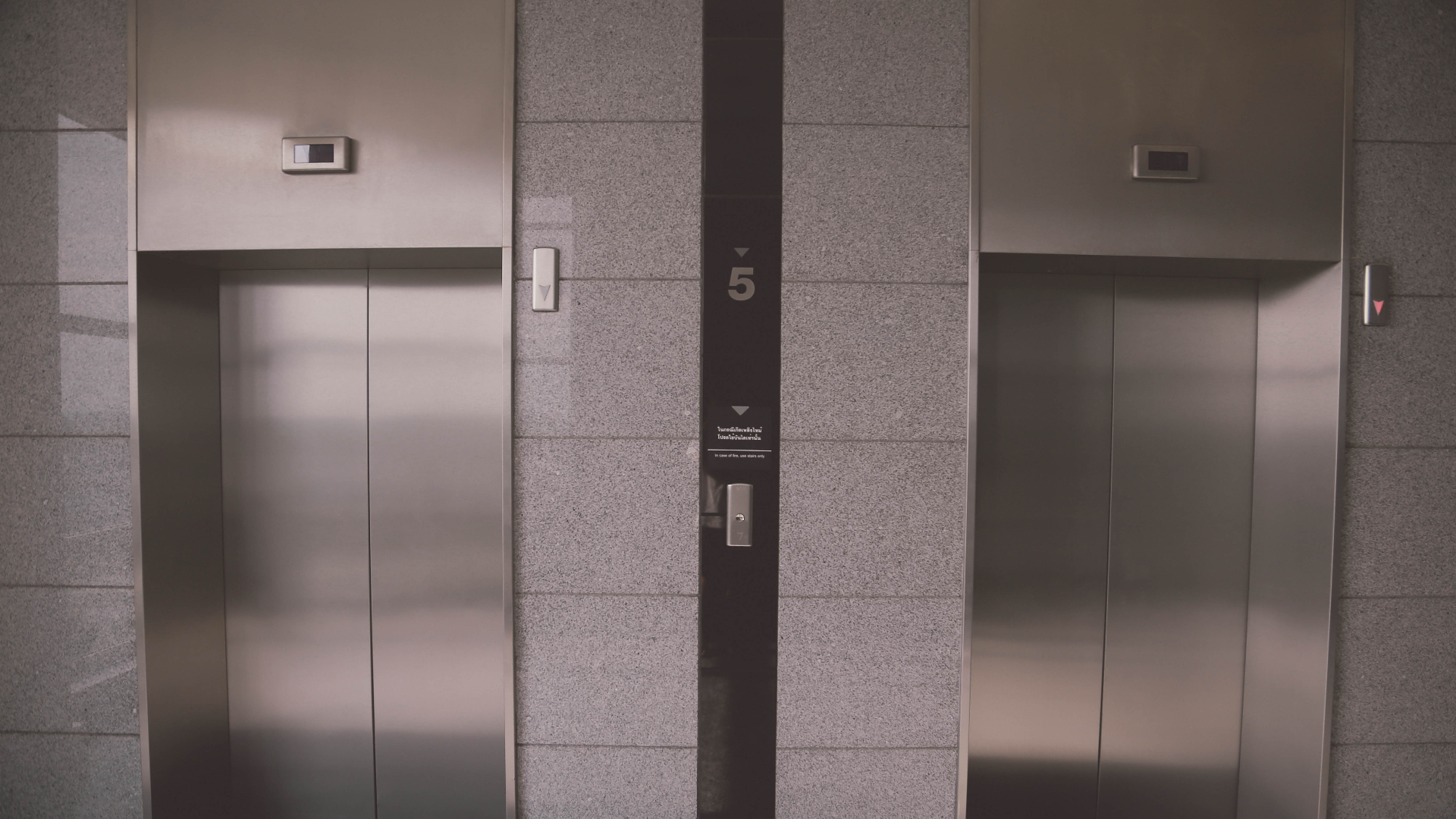could transfer of fibres in a lift incriminate someone could transfer of fibres in a lift incriminate someone