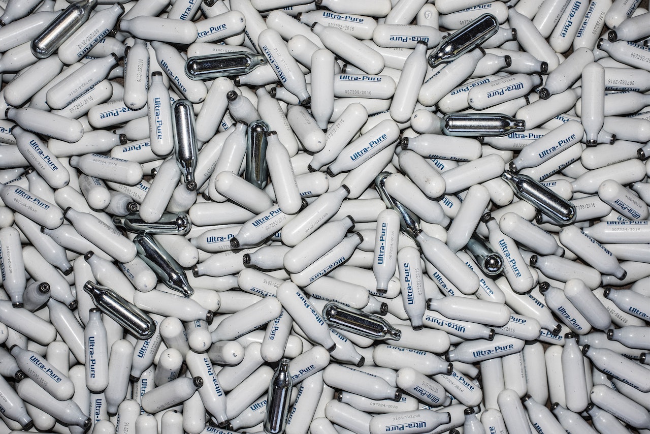 nitrous oxide laughing gas to be made illegal