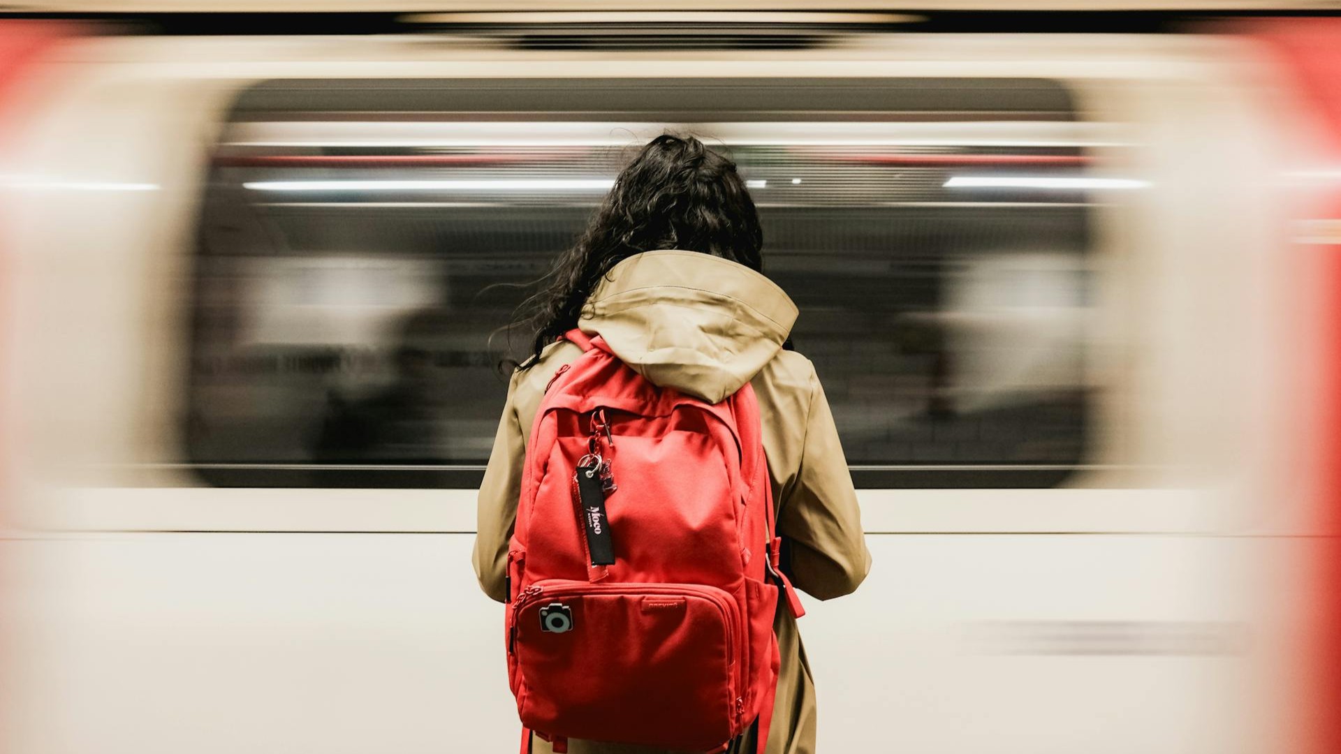 intervention by tube passengers