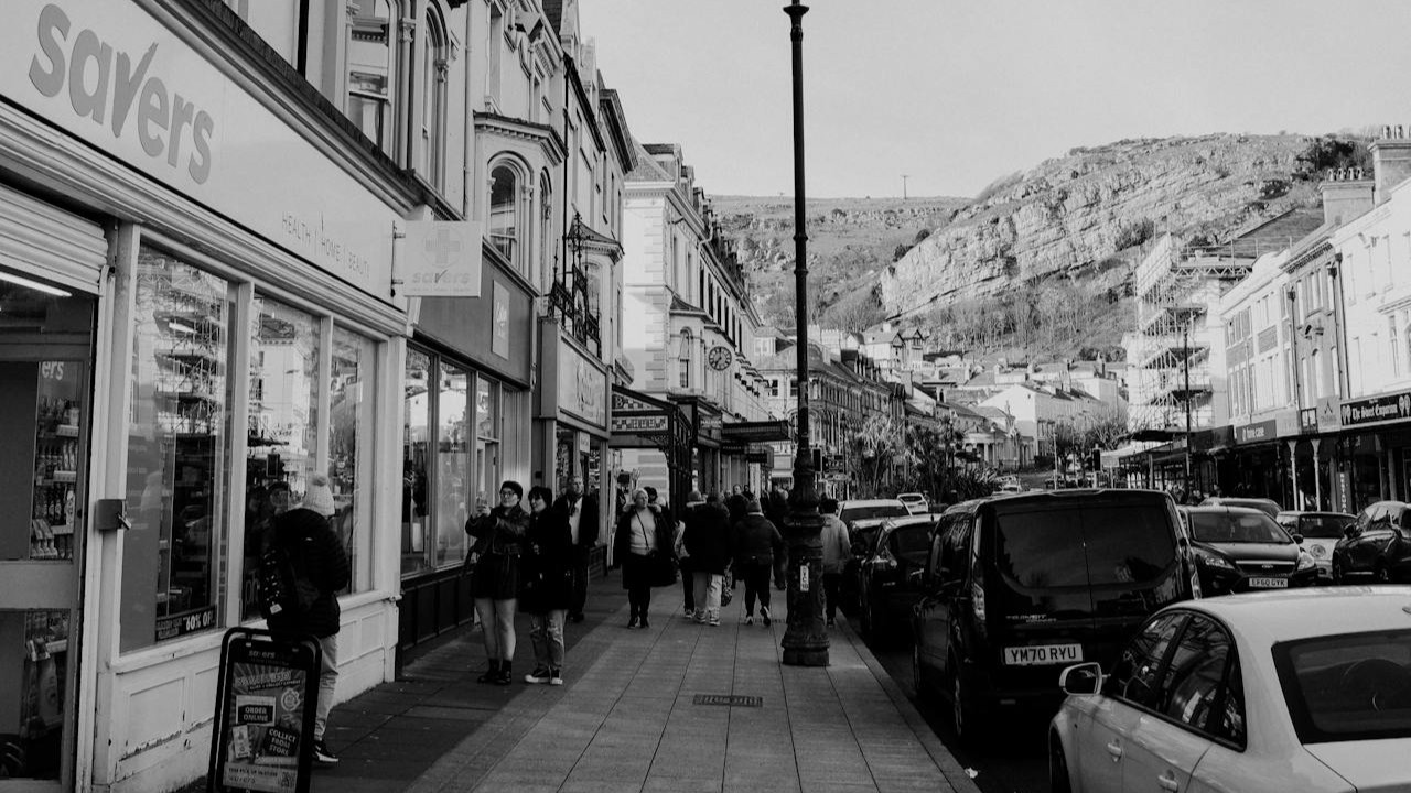 UK High Street UK High Street Mini Market Owners targeted.